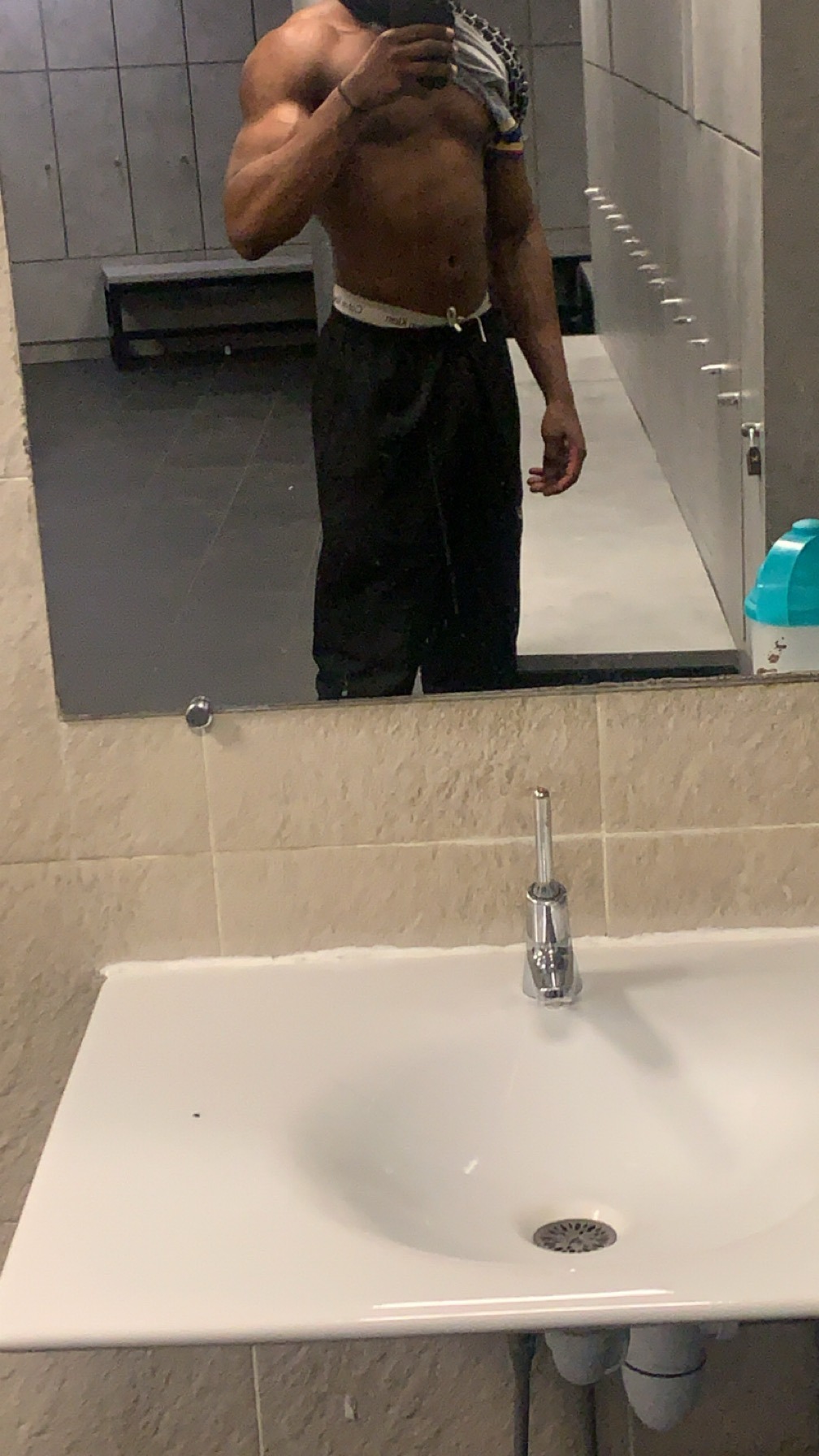 Sheldon - Saint-Trond - Limbourg | Massage Nue