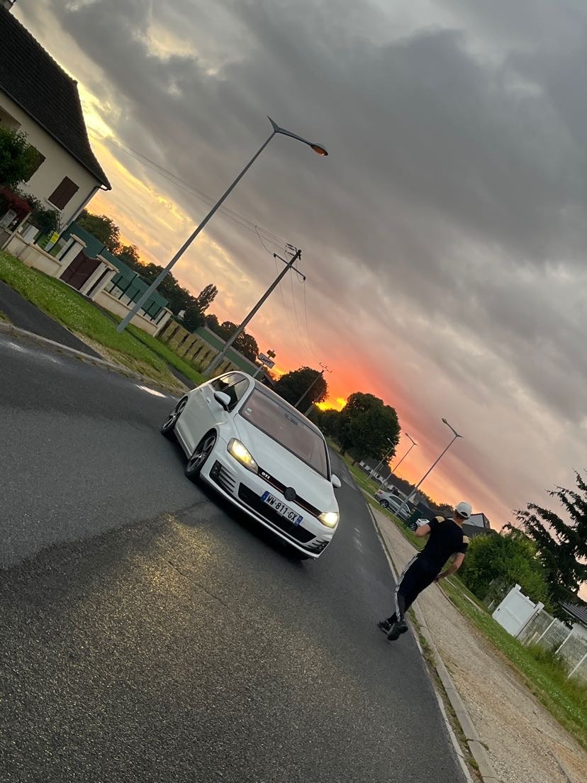 Ilyam - Herenthout - Anvers | Massage Nue