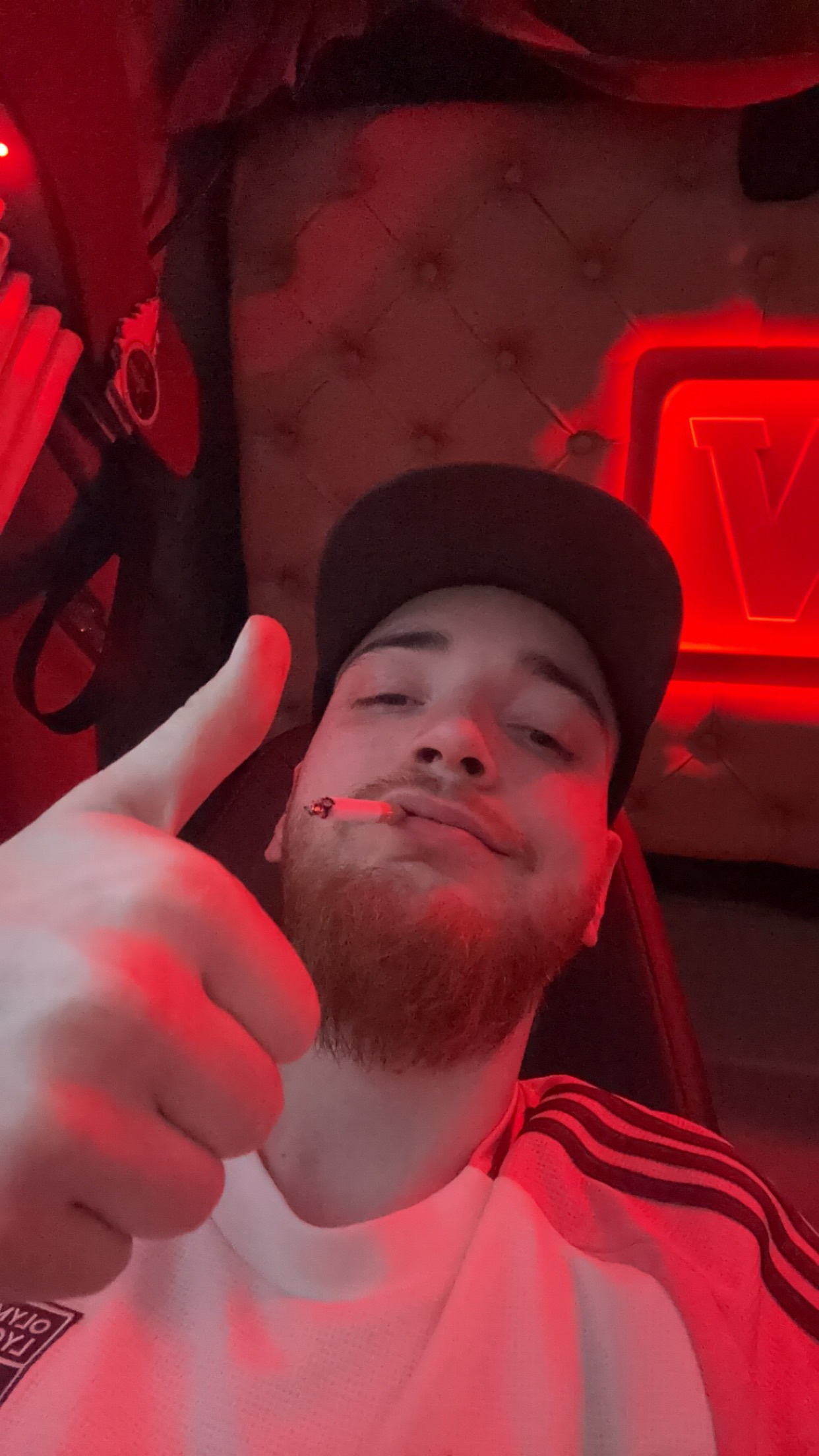 Lyes - Bornem - Anvers | Massage Nue