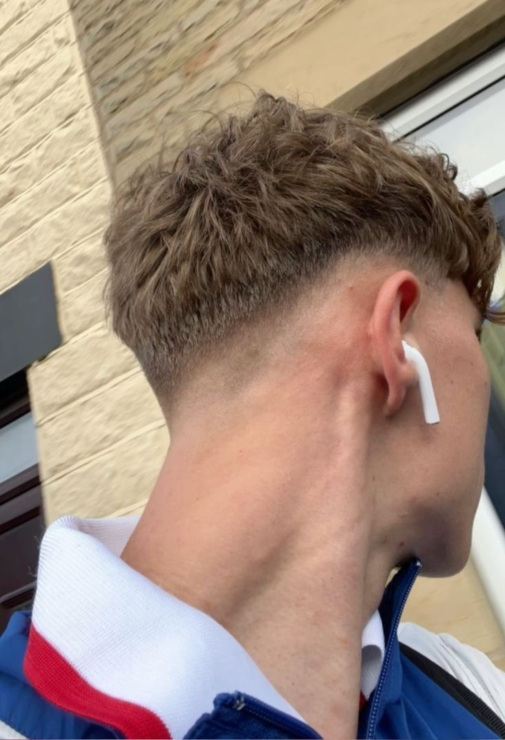 Halil - Wellin - Luxembourg | Massage Nue