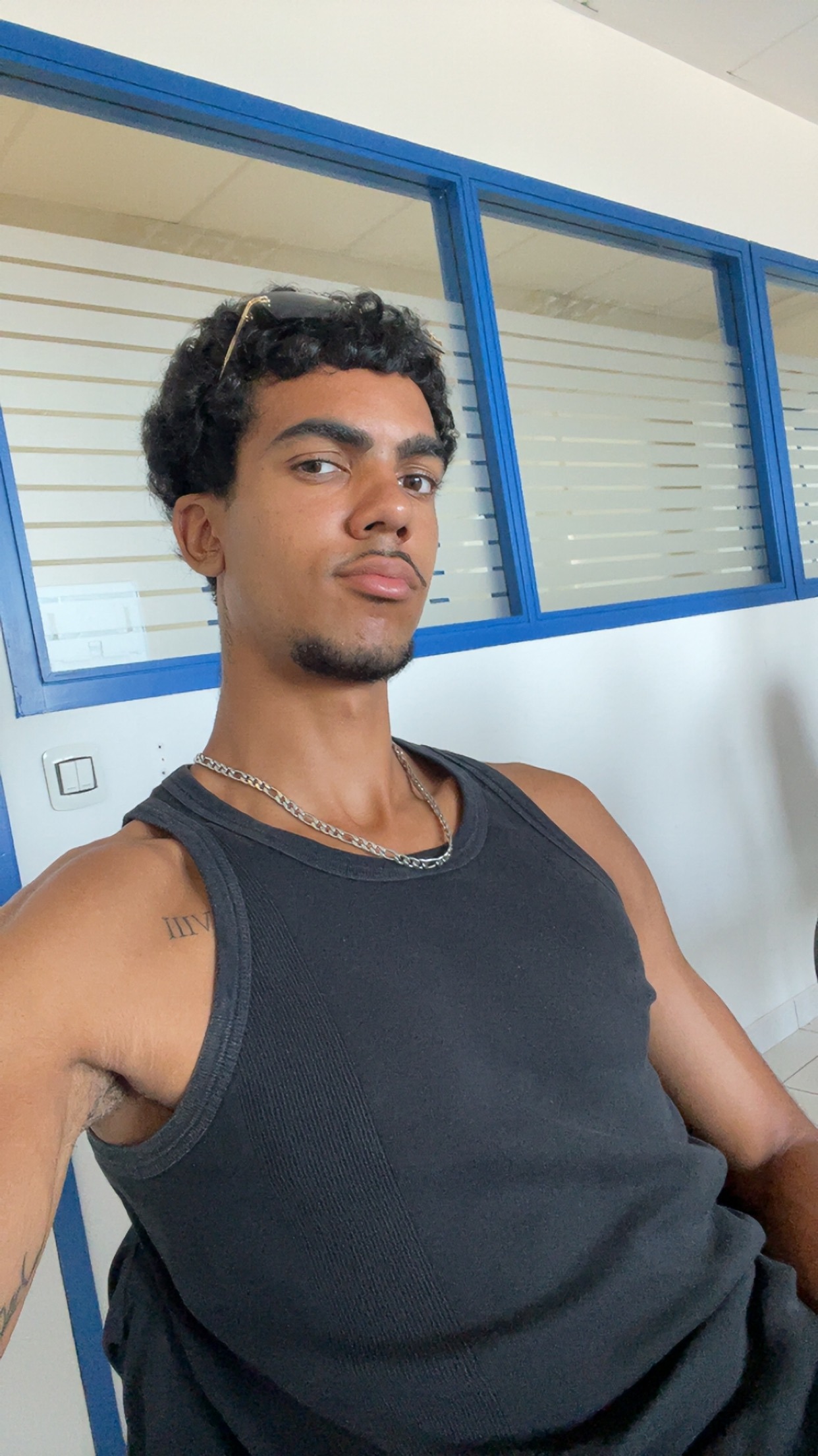 Giovanny - Bastogne - Luxembourg | Massage Nue