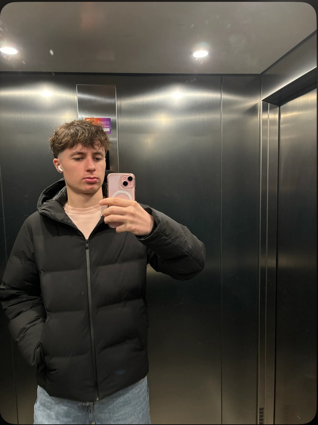 Mattias - Auderghem - Bruxelles-Capitale | Massage Nue