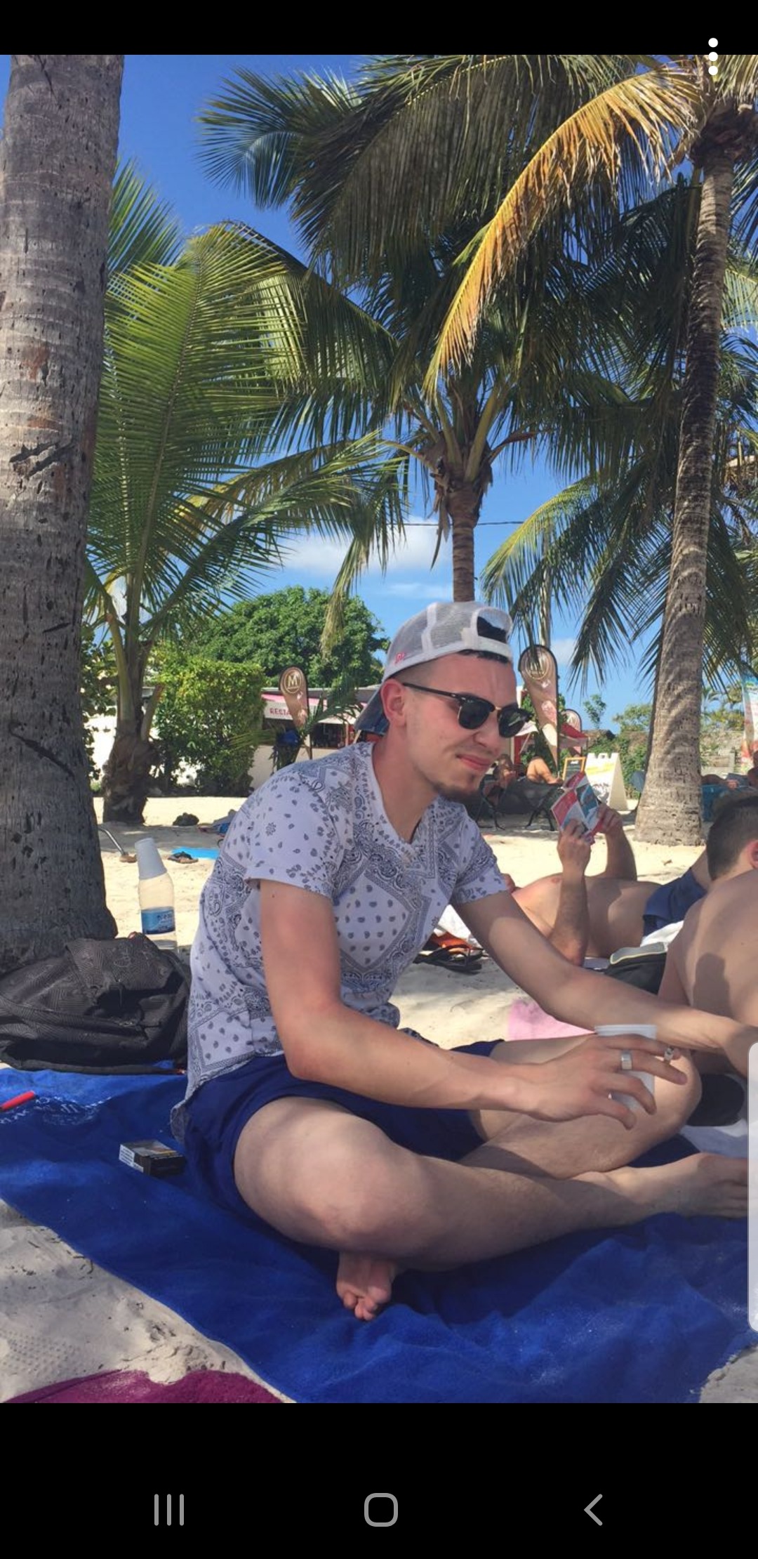 Helios - Fauvillers - Luxembourg | Massage Nue