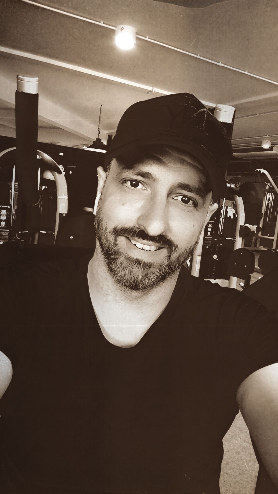 Muhamed - Berloz - Liège | Massage Nue