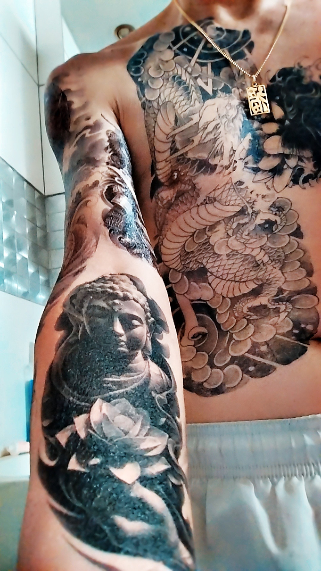 Aina - Soignies - Hainaut | Massage Nue